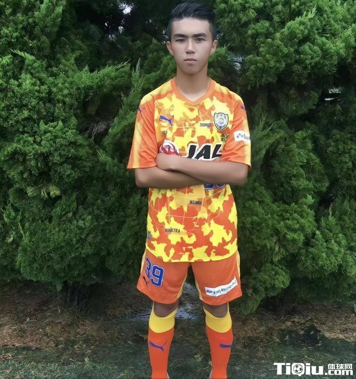 艾菲尔丁国青反击发动机