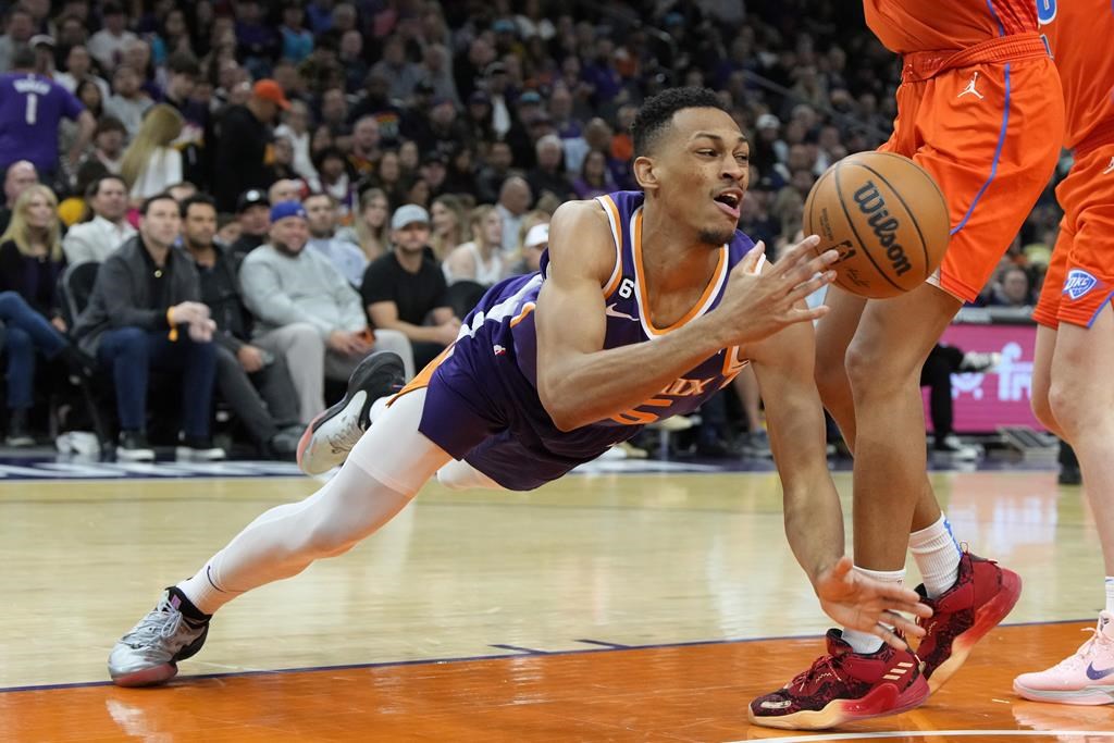 Booker, Ross help Suns rout Thunder after Durant injured – Winnipeg Free  Press