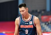杜峰身患流感坚持出席比赛 易建联徐杰因流感在家观察