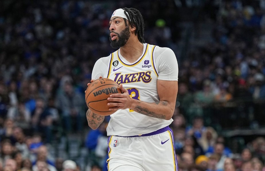 風頭正勁的洛杉磯湖人以108-112不敵紐約尼克斯