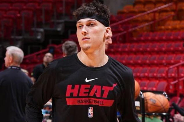 希罗因伤继续缺席6月8日NBA总决赛掘金VS热火G3