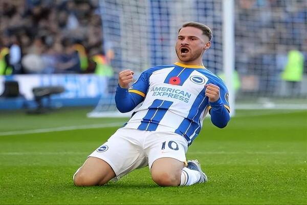 利物浦官方宣布麦卡利斯特加盟，将身披10号球衣征战英超！