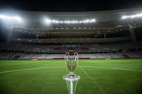 欧冠决赛明日开战：谁将夺得欧洲足坛最高荣誉？