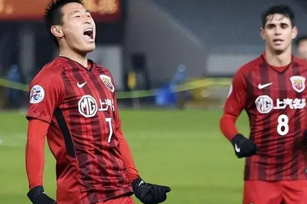 中超12轮上海海港VS南通支云2:1再夺3分积29分占榜首