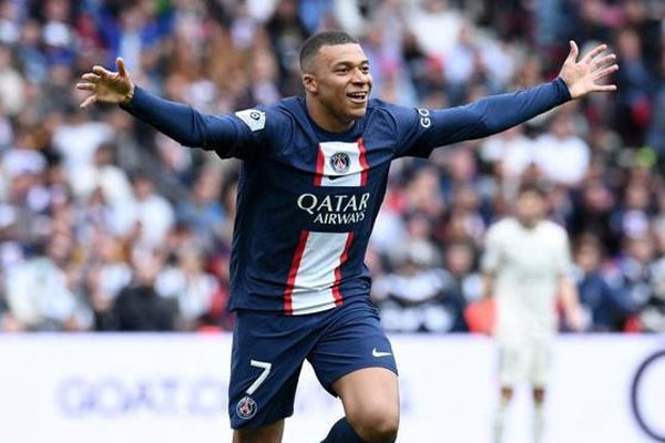 足球借租和免签什么意思？足球借租和免签区别是什么？