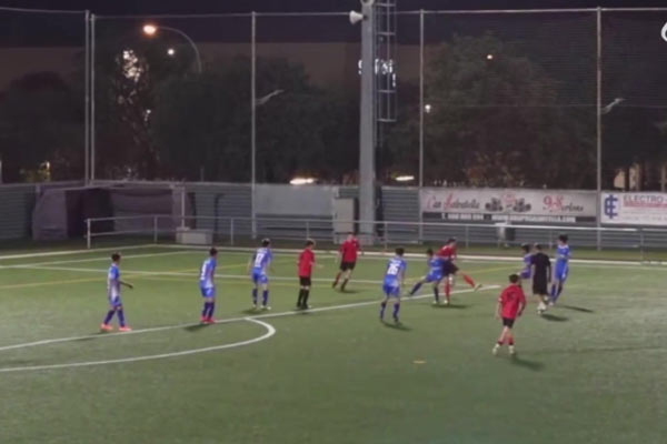 中国足球小将西班牙之行4-1大胜球队ESCOLA爆发激烈冲突