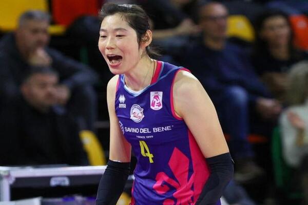 朱婷入选意甲女排联赛最佳阵容，斩获球队赛季MVP