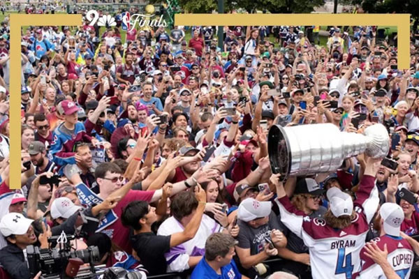 丹佛体育城庆祝掘金夺冠，庆功游行吸引超75万球迷参加