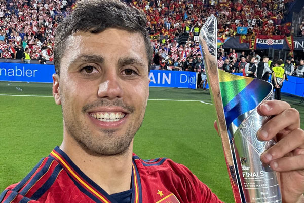 罗德里：后腰新宠儿，他能否成为金球奖的黑马？