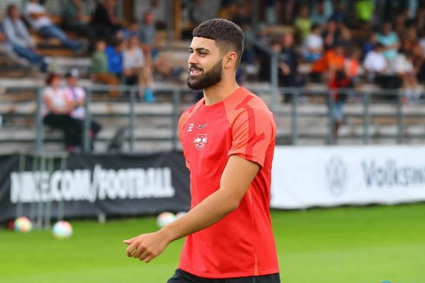 曼城欲破转会纪录引进后卫格瓦迪奥尔，莱比锡标价1亿欧元