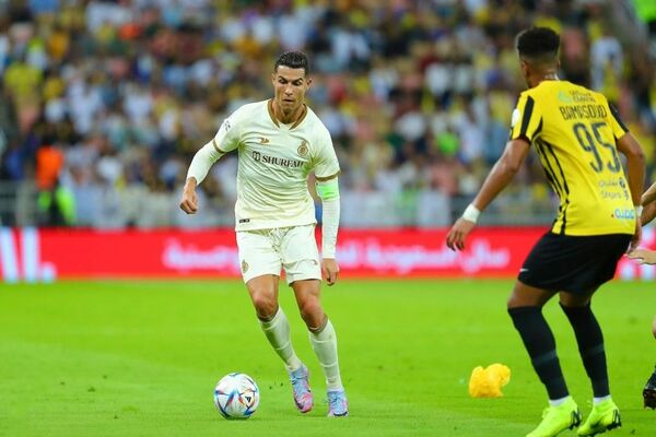 超越年龄界限：35岁以上球员历史身价榜揭晓！