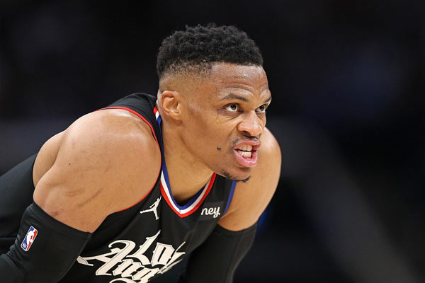 拉塞尔·威斯布鲁克所在球队？威少重回快船薪资？