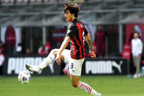 官宣！托纳利为7000万欧加盟纽卡