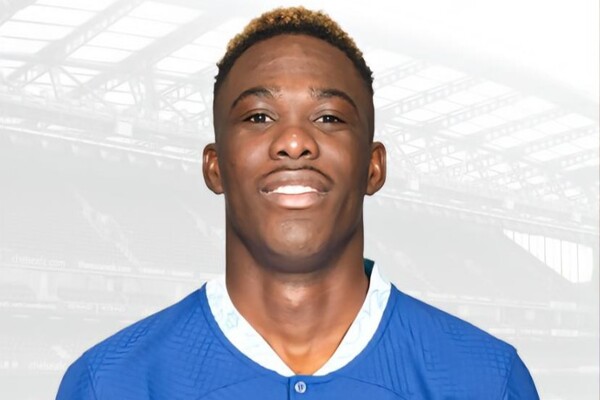 大卫-福法纳正租借柏林联：切尔西前锋征战德甲