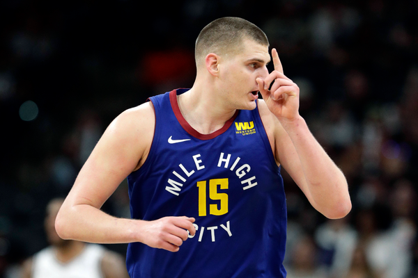 超级巨星合同：现役NBA球员五大顶薪合同