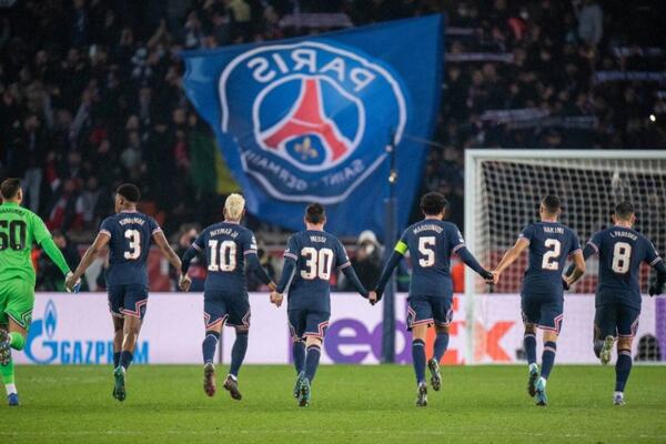 巴黎圣日耳曼瞄准中锋市场！探秘三大引援目标揭晓！