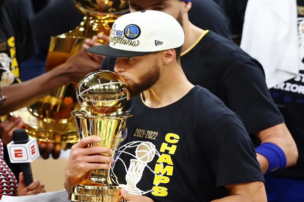 NBA总决赛最有价值球员（FMVP）的评选标准是什么