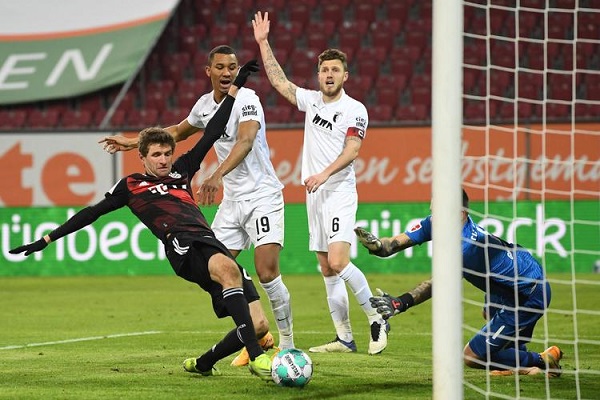 精准射门和灵活控球哪个更能致胜?