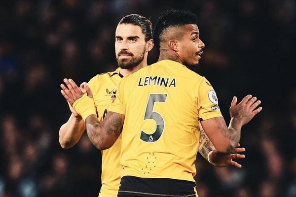 英格兰足球超级联赛在英超联赛中得分最多的球员将获得什么奖项？