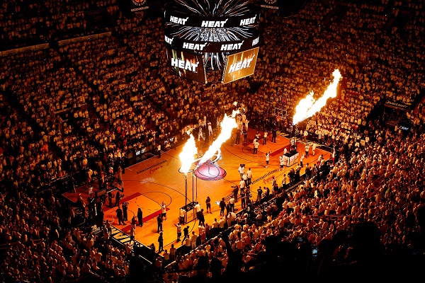 NBA历史上最悬殊的比分差距是多少？