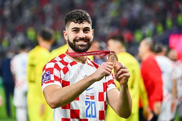 曼城以9000万欧元敲定格瓦迪奥尔转会 — 21岁克罗地亚国脚将加盟蓝月亮