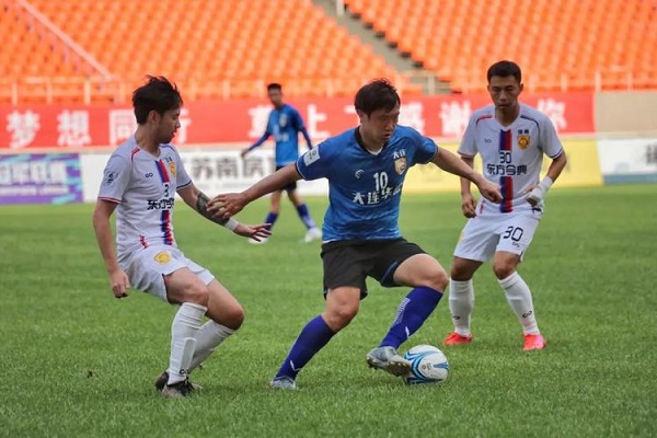 中冠和中乙哪个联赛更厉害？