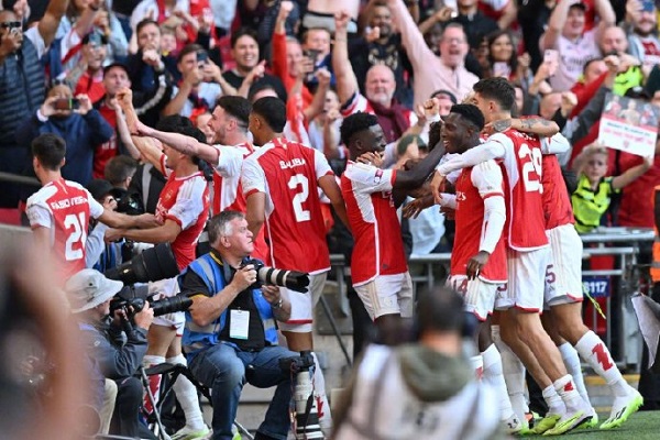 阿森纳点球大战屠杀曼城，英社区盾杯尽归己手！