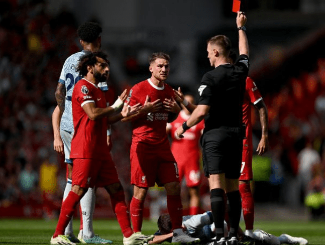 利物浦中场新援麦卡利斯特遭红牌，红军争取推翻禁赛决定