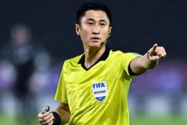 世界杯历史上有哪些中国裁判？