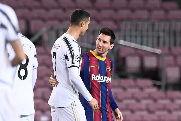 如何评价梅西和C罗的职业生涯？