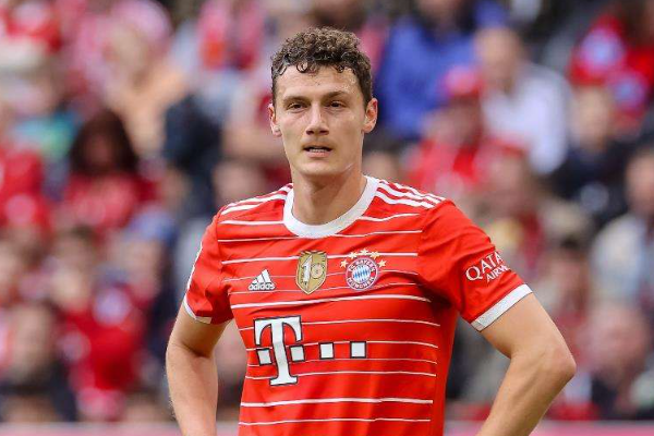 拜仁慕尼黑中卫帕瓦尔选择罢赛 施压俱乐部寻求离队