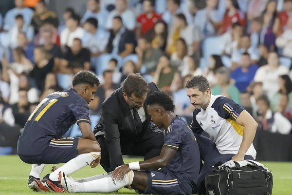 皇马维尼修斯因伤退出巴西国家队