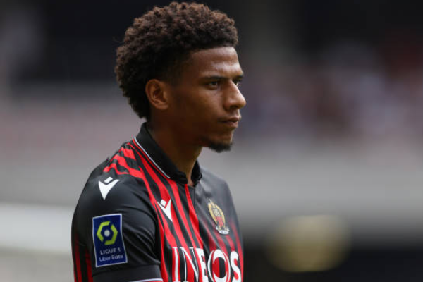 法国国家队因科纳特伤退补召尼斯后卫托迪