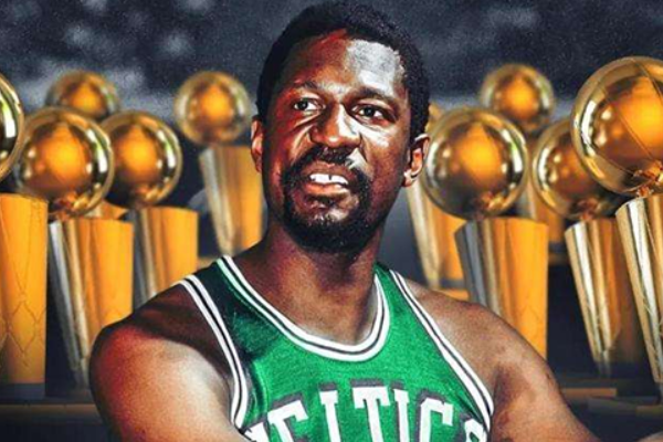 拉塞尔为什么外号指环王？