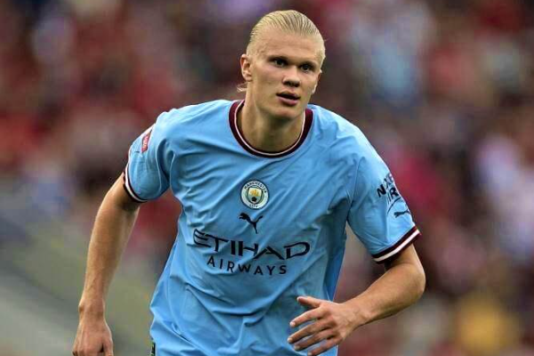 前切尔西球员伯利支持哈兰德获金球奖：没有他奖项失去意义