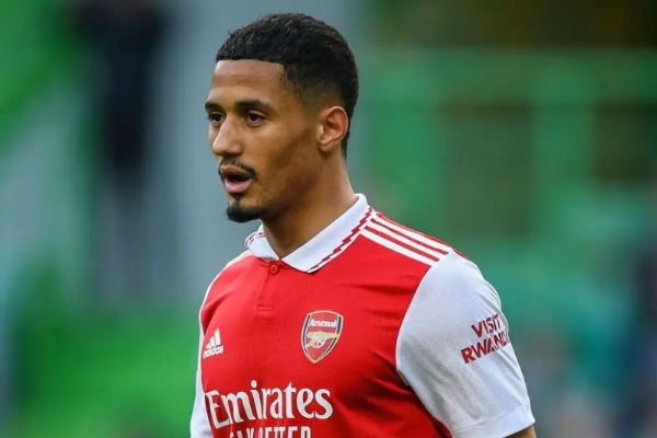 英超焦点战：阿森纳客场1-0胜埃弗顿后卫萨利巴荣获最佳表现