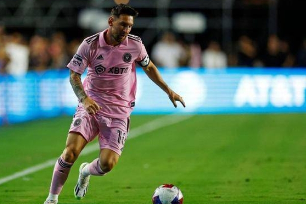 梅西领衔助迈阿密国际3-0击败多伦多FC