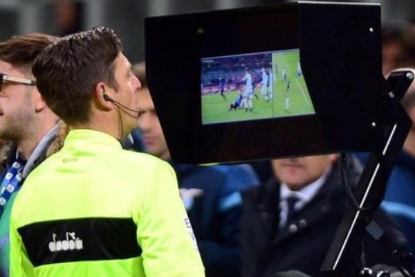 VAR技术对足球比赛有哪些影响？