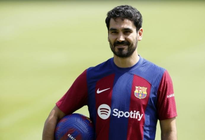 加比在巴塞罗那有多少出场纪录？