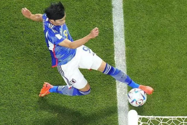 足球比赛中的VAR技术真的公正吗？