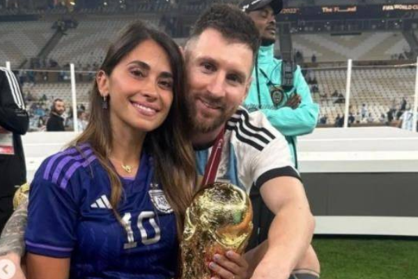 足坛有哪些感情令人羡煞的夫妻？