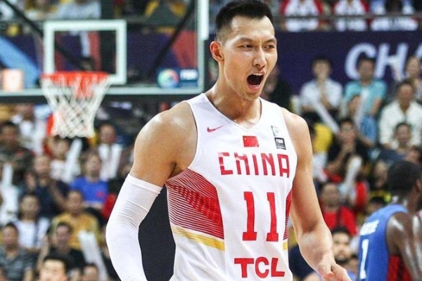 中国篮球历史有哪些巨星？