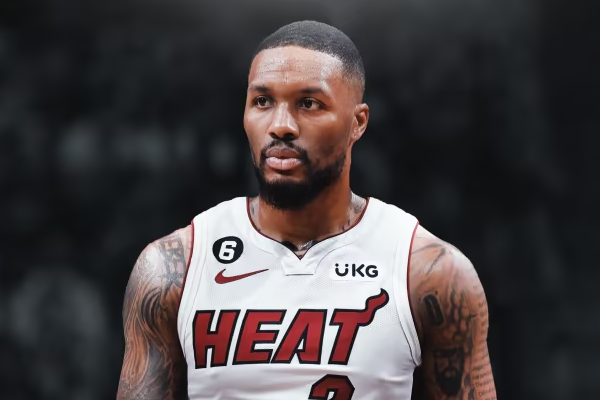 NBA利拉德交易传闻：热火以两个首轮选秀权作为筹码引发争议