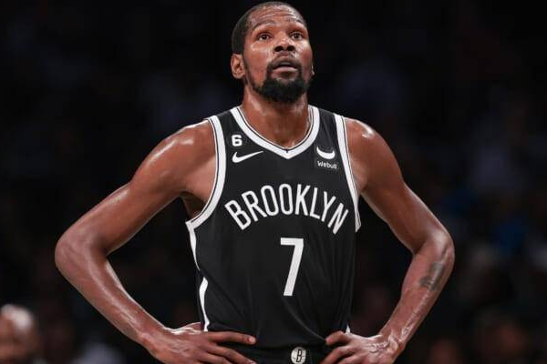 杜兰特加盟独行侠队对NBA赛季产生了什么影响？