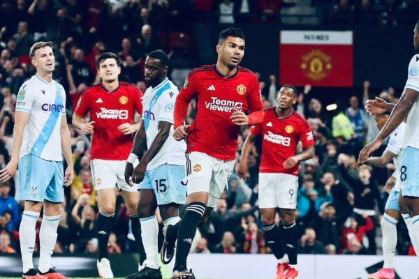 曼联渴望卫冕联赛杯冠军与水晶宫对决即将开启