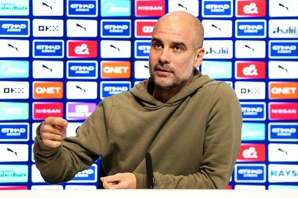 曼城主帅瓜迪奥拉：暂不谈三冠王而伤病和体能优先考虑