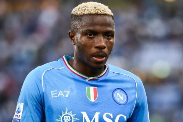 那不勒斯发声明澄清奥斯梅恩事件并强调无意冒犯或嘲笑球员