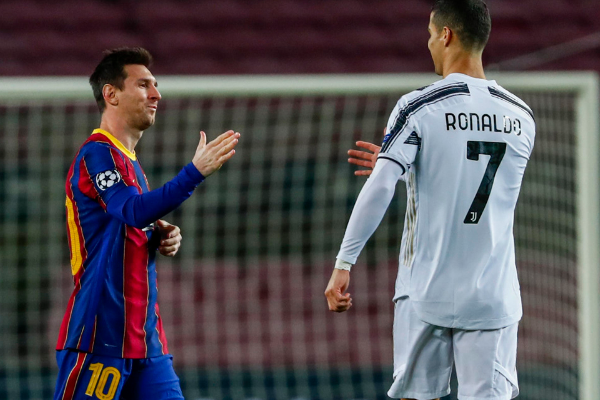 马德里竞技中场萨乌尔盛赞梅西和C罗：两位足球怪物的辉煌传奇