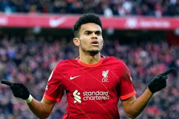 路易斯迪亚斯：自豪穿上利物浦7号并誓言帮助球队夺得众多奖杯