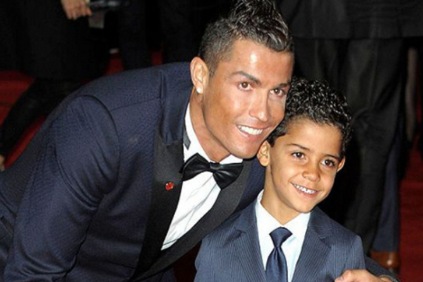 克里斯蒂亚诺·罗纳尔多论及儿子小罗：我期望他能塑造自己的未来